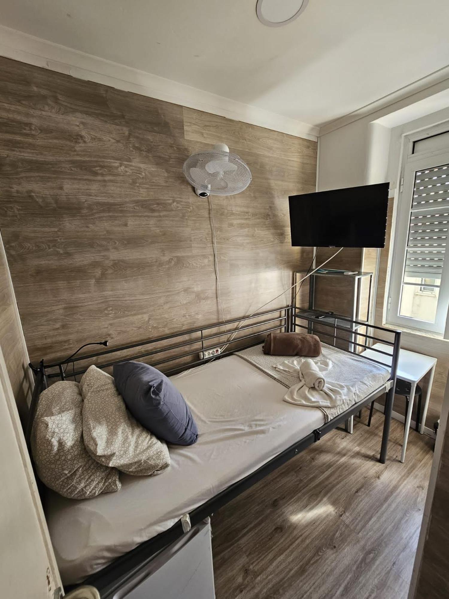 4Sleep Guest House Lisbona Esterno foto