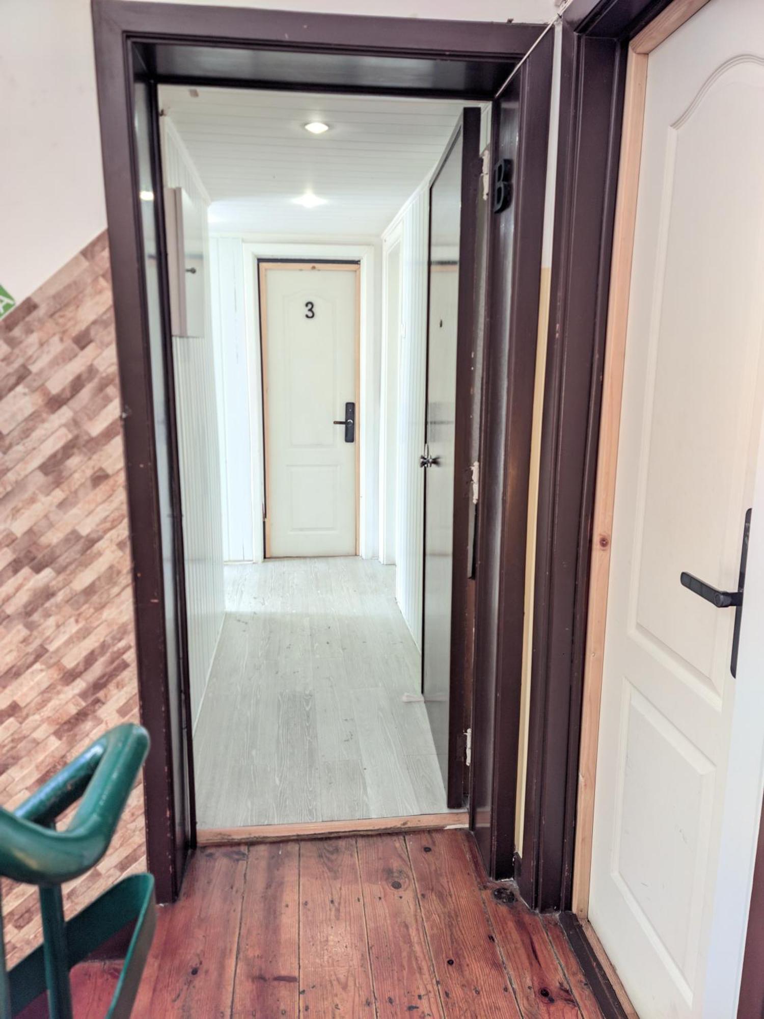 4Sleep Guest House Lisbona Esterno foto