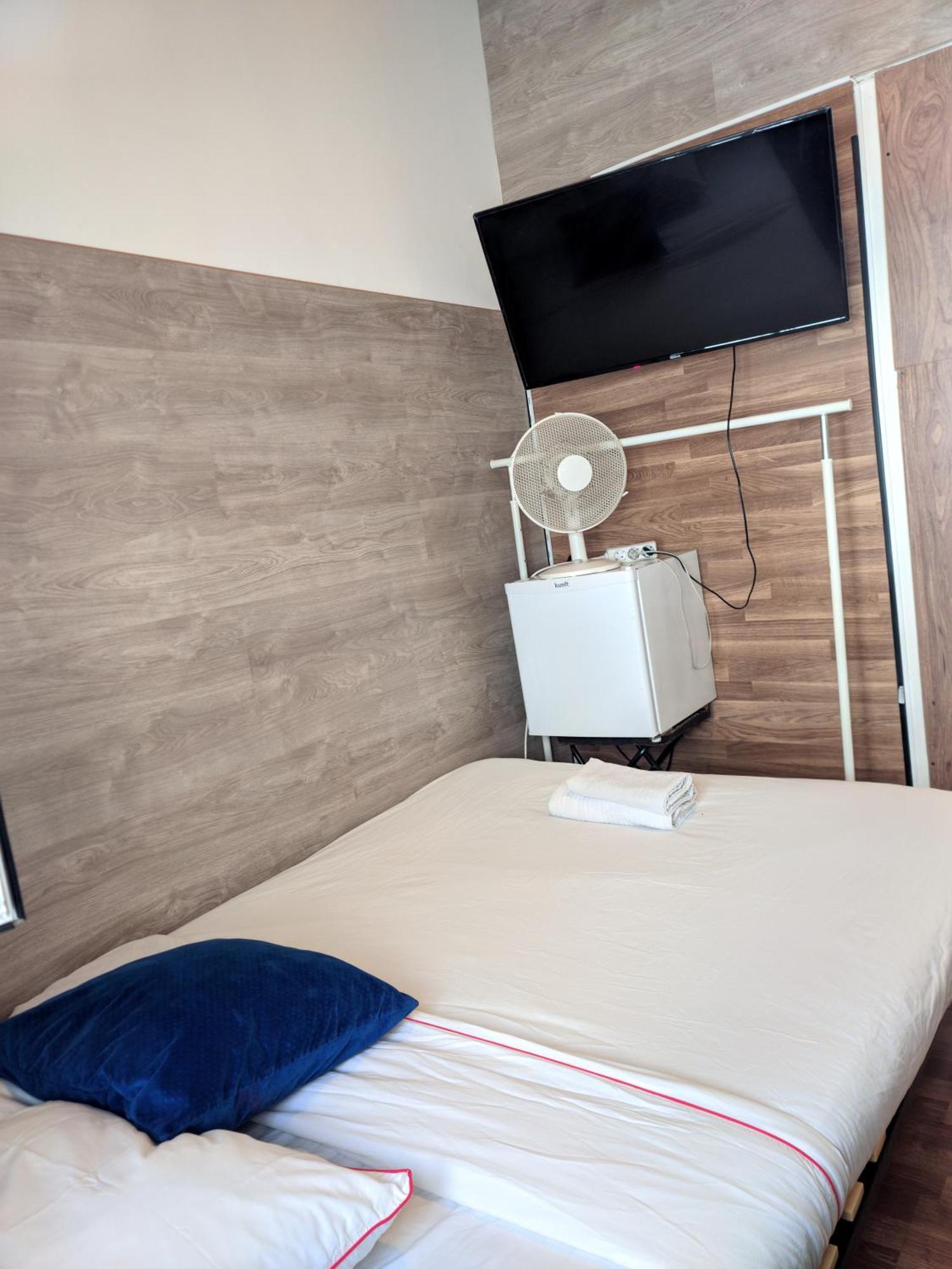 4Sleep Guest House Lisbona Esterno foto